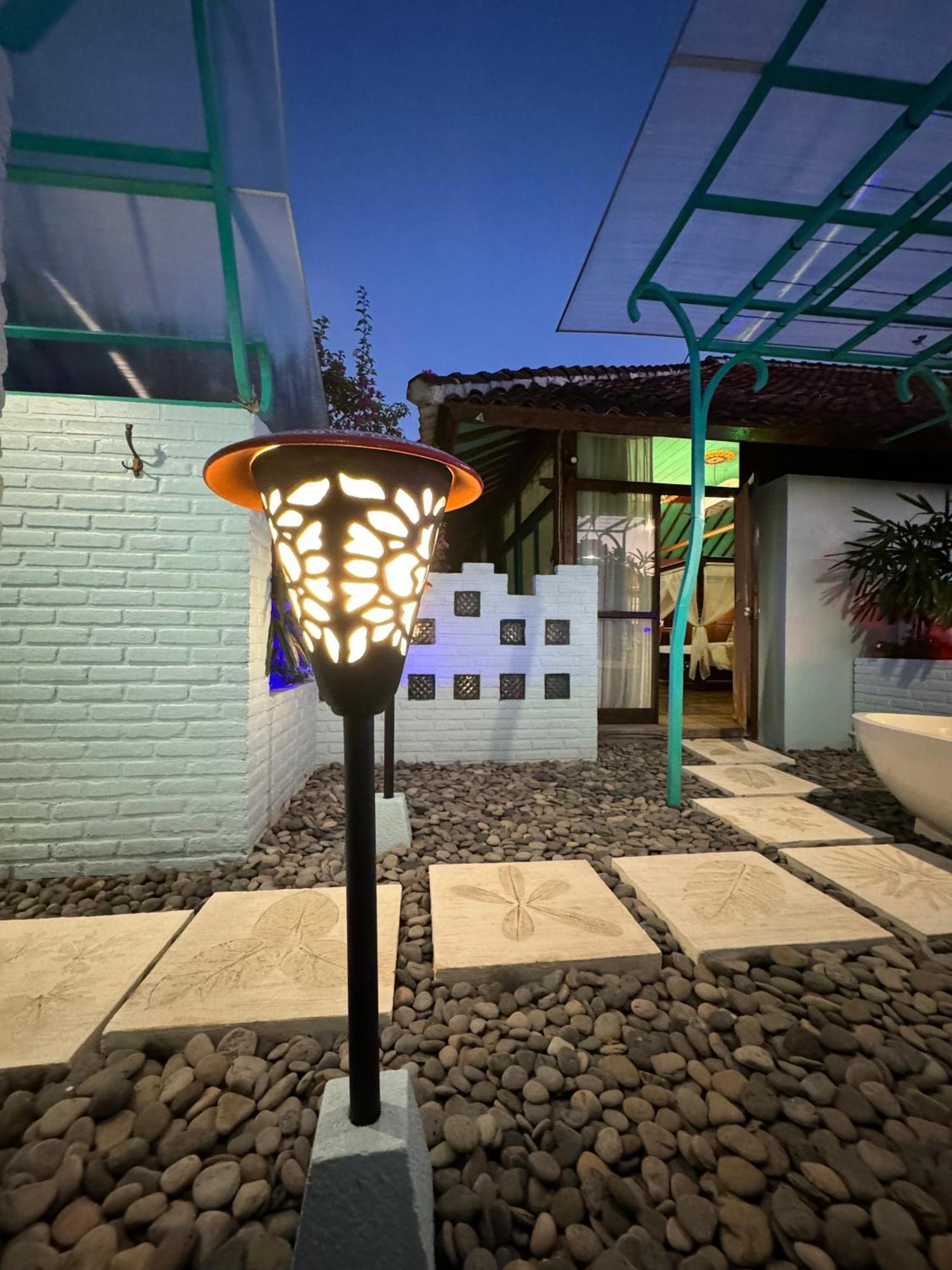 Bebek Cottages Sanur Bagian luar foto
